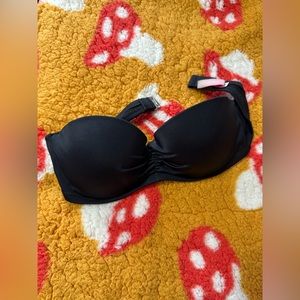 Black Strapless Victoria’s Secret Bikini Top • size small
